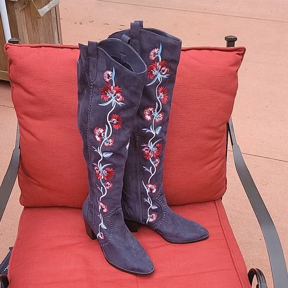 CARLOS by Carlos Santana Navy Suede Floral Over-the-knee Boots, 9.5 M - Picture 1 of 5